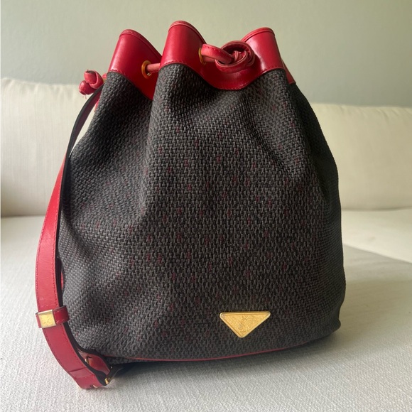 YVES SAINT LAURENT YSL NOE CANVAS BUCKET DRAWSTRING BAG RED - Picture 4 of 12